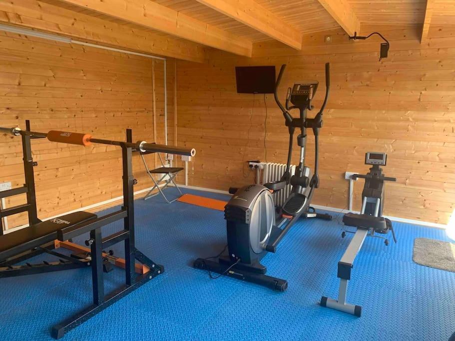 St Agnes Perfect Location, Hot Tub, Sea Views, Gym Apartment Exterior photo